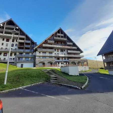 Bellevue Sur Les Hauteurs De Super-besse Lejlighed *