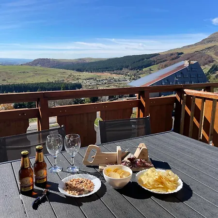 Bellevue Sur Les Hauteurs De Super-besse